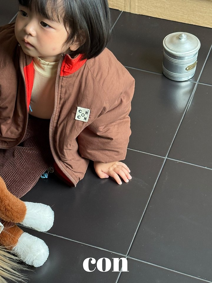 콘 리버시블점퍼